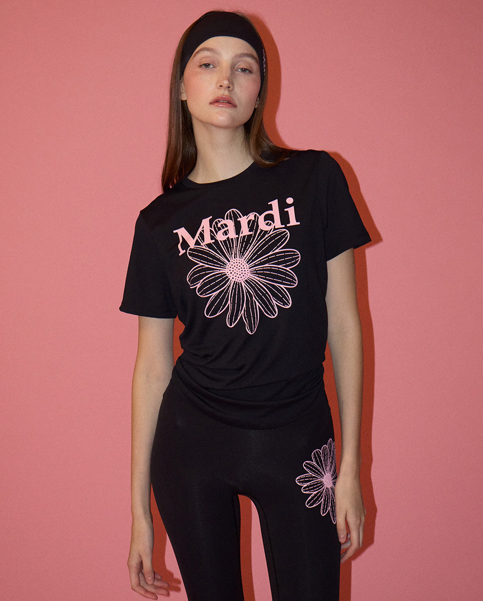 MARDI MERCEDI [ACTIF] AIRLIFT relax fit back slit top flowermardi_BLACK PINK