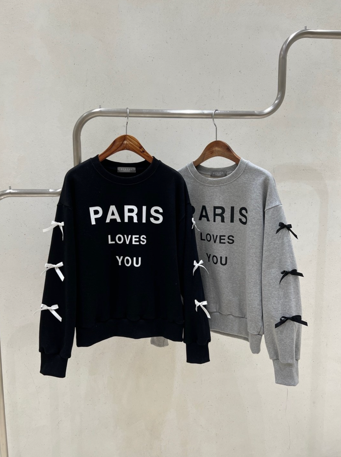 Banana_Paris Ribbon Sweatshirt