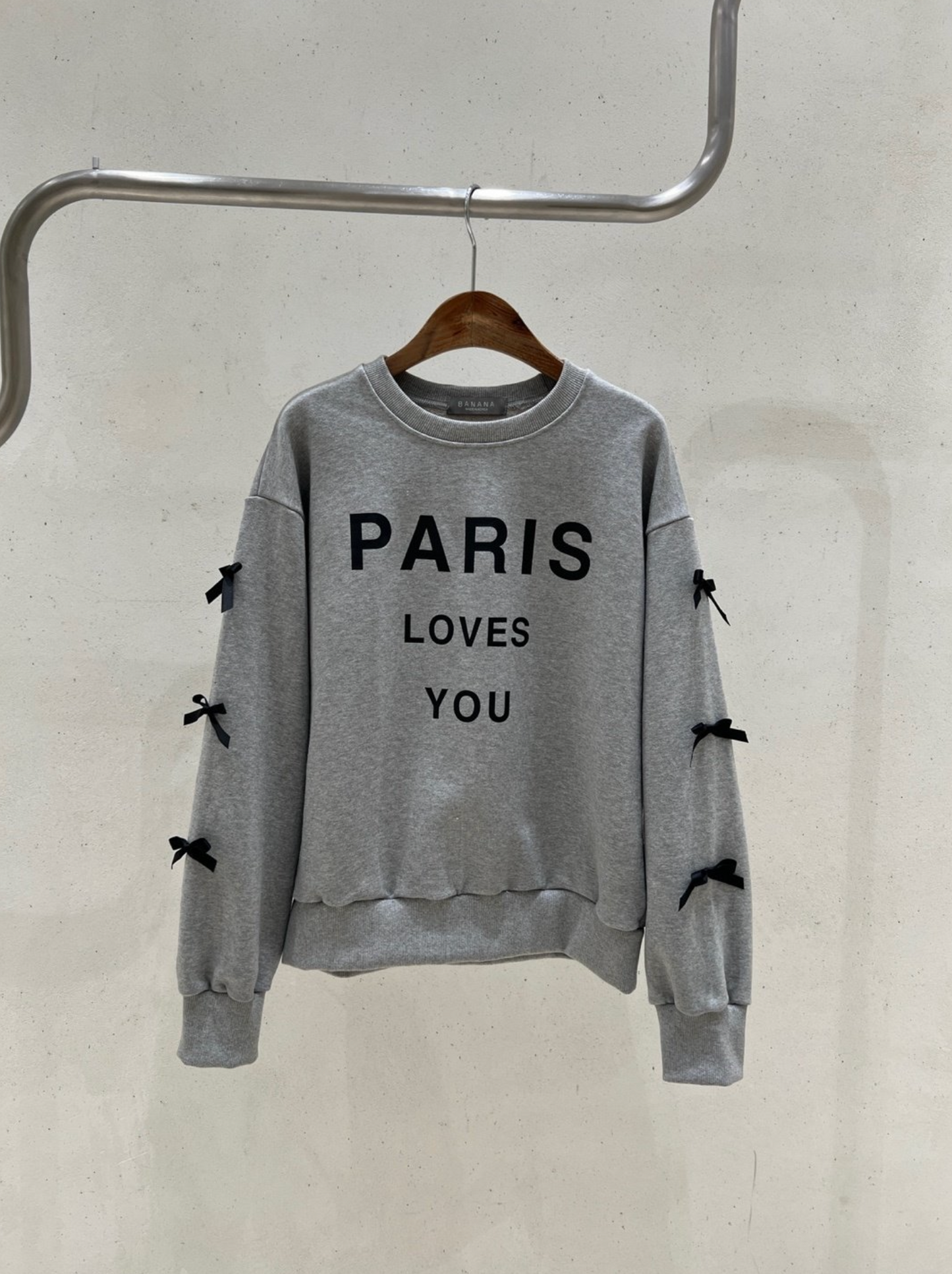 Banana_Paris Ribbon Sweatshirt