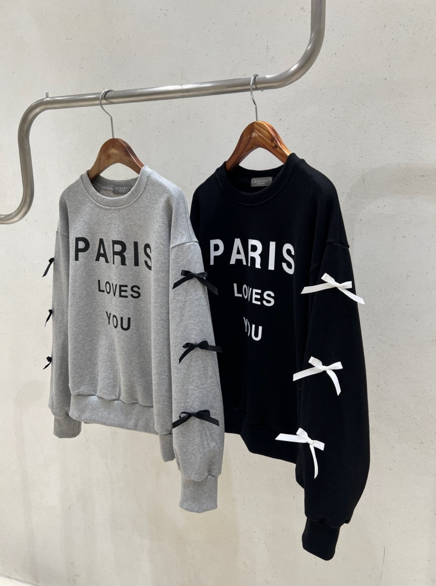 Banana_Paris Ribbon Sweatshirt