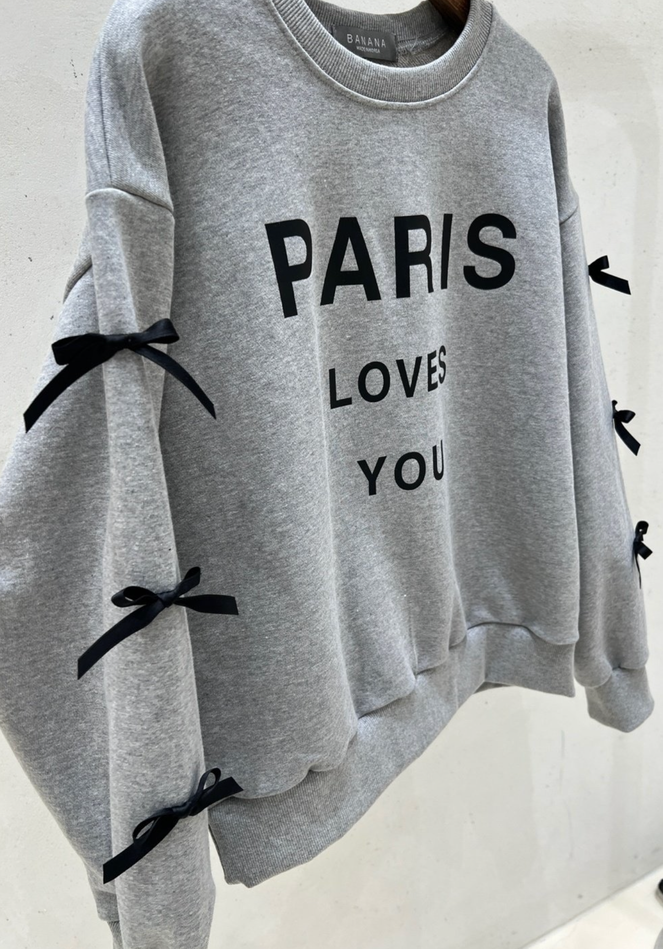 Banana_Paris Ribbon Sweatshirt