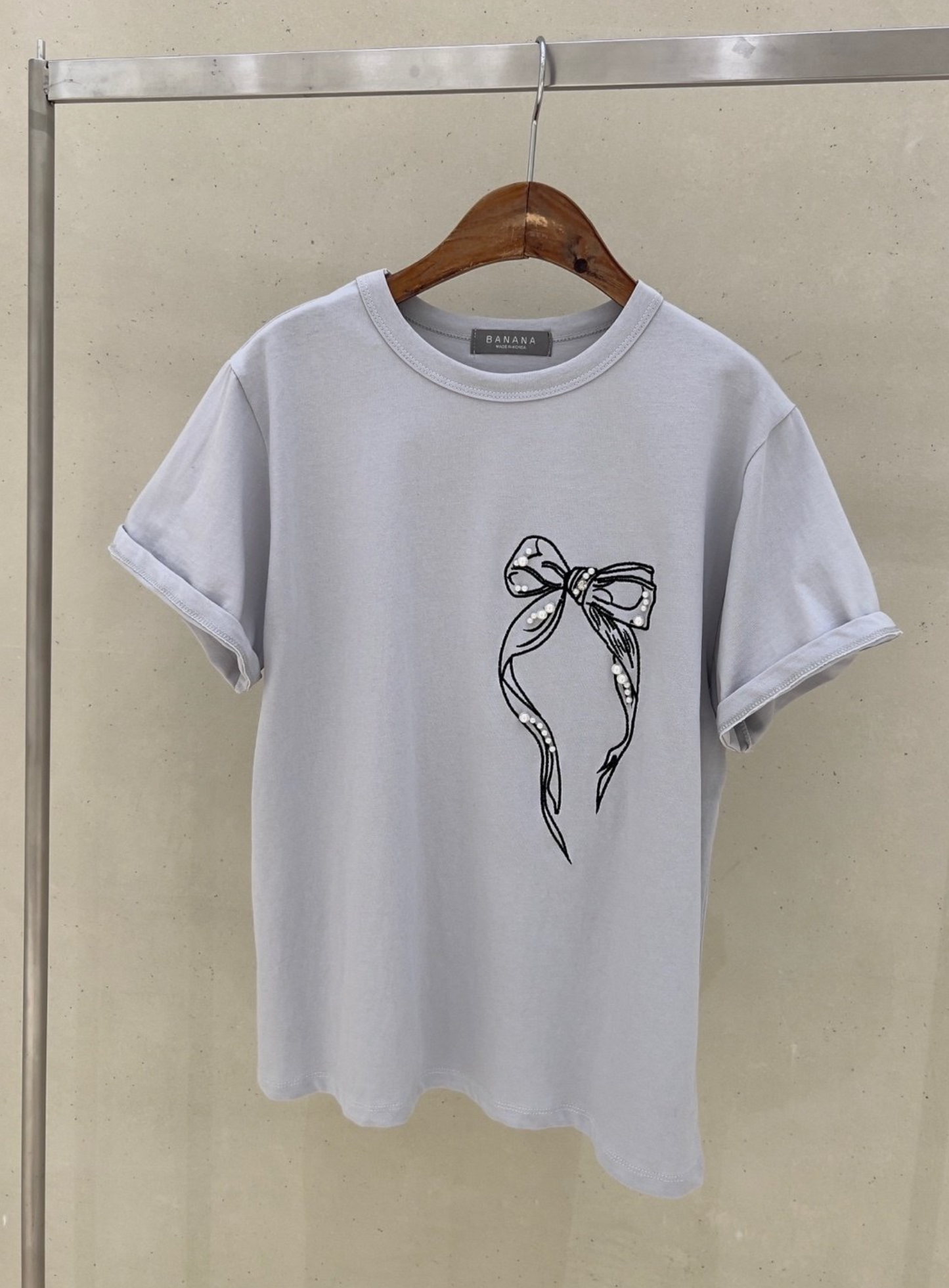 Banana_Ribbon Embroidery Tee