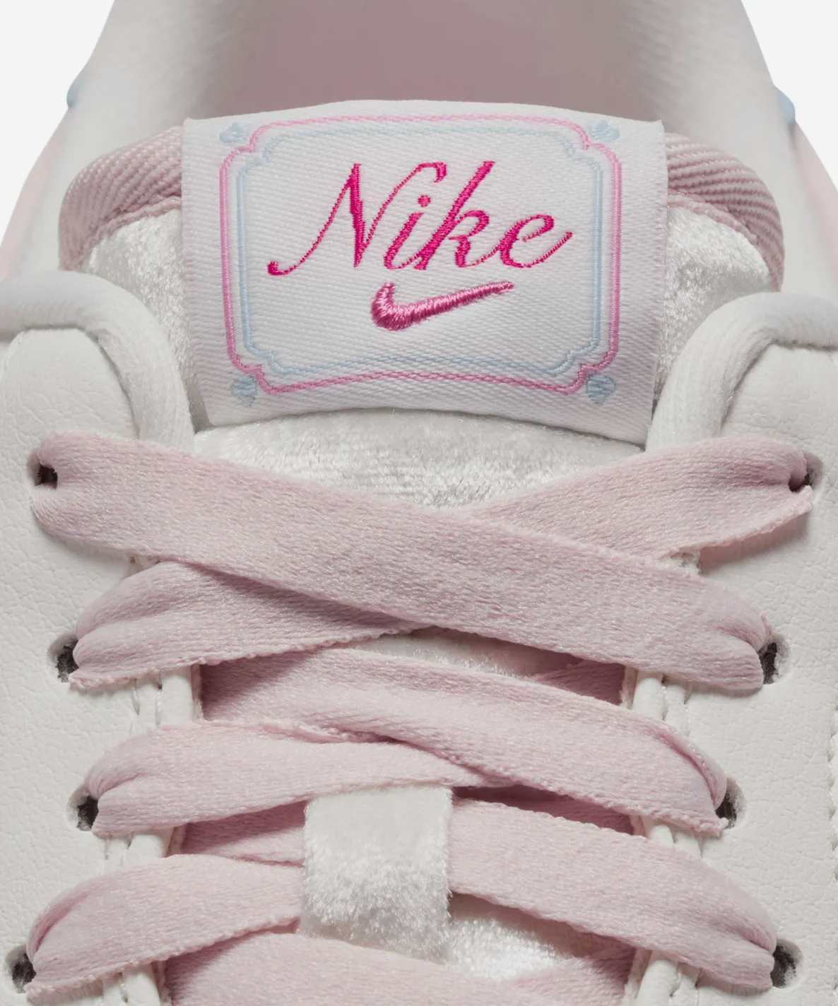 NIKE WMNS AIR FORCE 1'07 REC CN