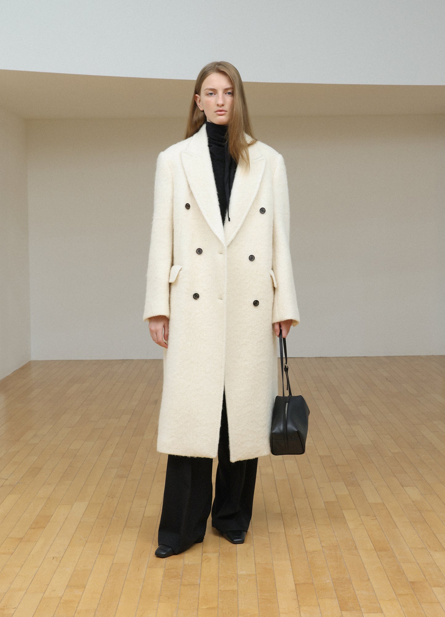 LEVAR Hairy Alpaca Blended Classic Coat - Vanilla Cream