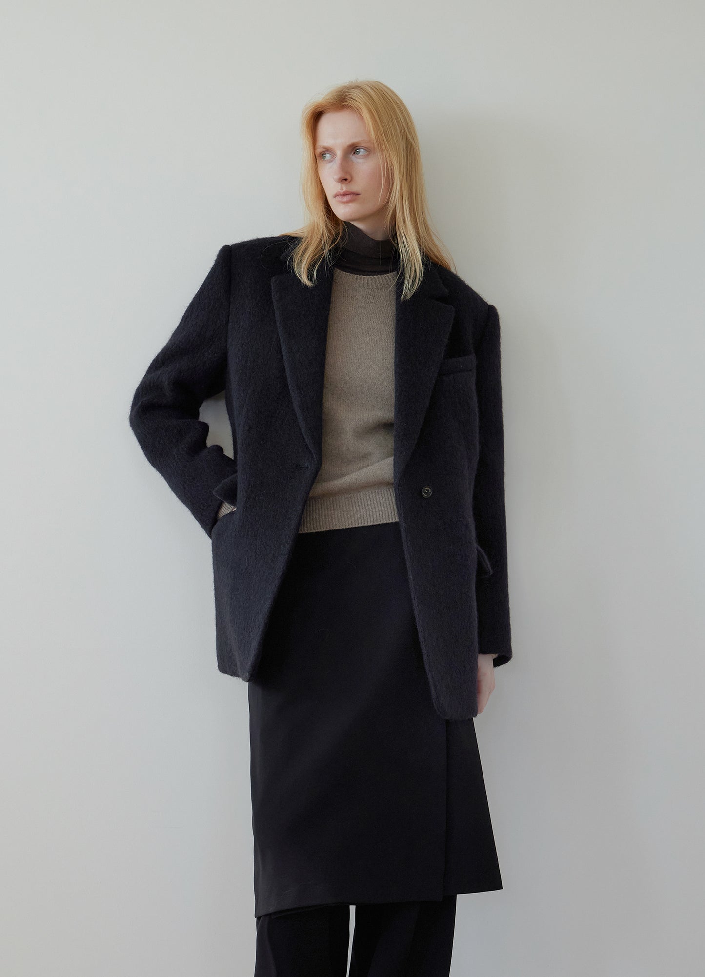 LEVAR Hairy Alpaca Blended Single Jacket - Black