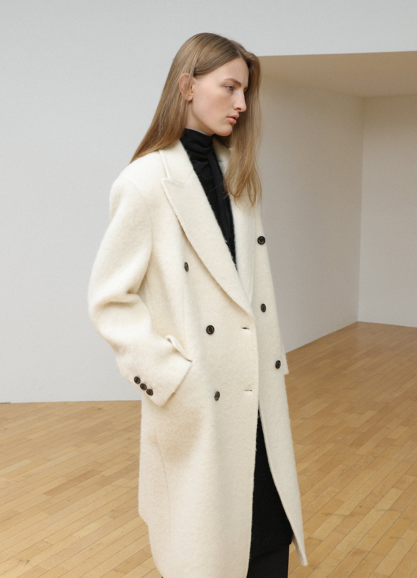 LEVAR Hairy Alpaca Blended Classic Coat - Vanilla Cream